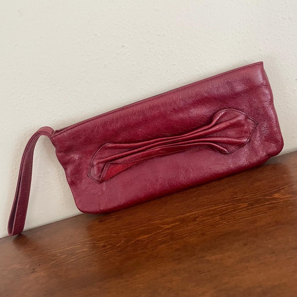 HOBO International‎ Red Leather Wristlet Clutch Purse Scrunched Bow Handbag Card